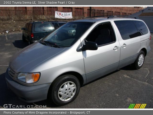 2002 Toyota Sienna LE in Silver Shadow Pearl