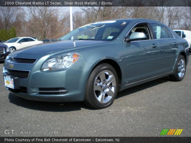 2009 Chevrolet Malibu LT Sedan in Silver Moss Metallic