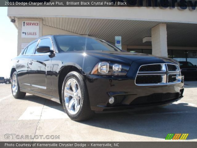 2011 Dodge Charger Rallye Plus in Brilliant Black Crystal Pearl
