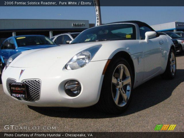 2006 Pontiac Solstice Roadster in Pure White