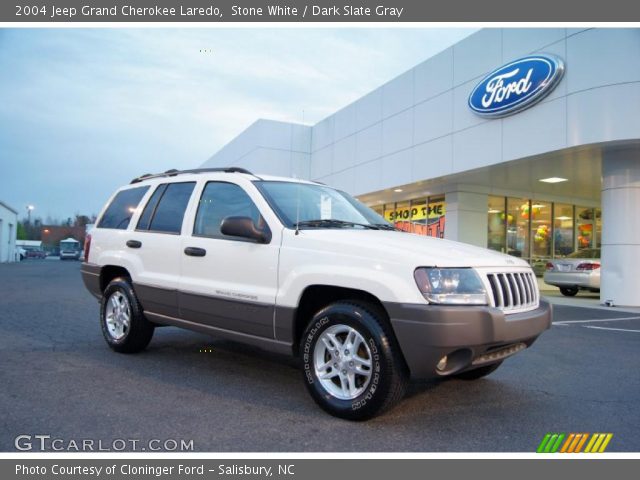 2004 Jeep Grand Cherokee Laredo in Stone White
