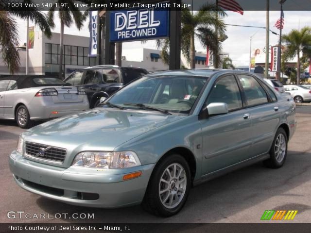 2003 Volvo S40 1.9T in Silver Green Metallic