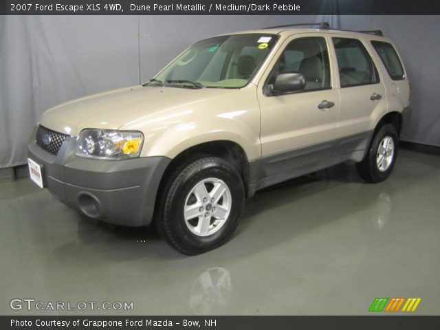 2007 Ford Escape XLS 4WD in Dune Pearl Metallic