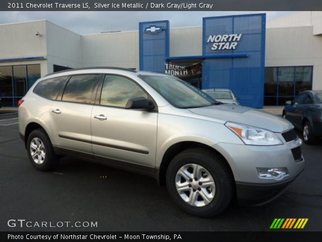 2011 Chevrolet Traverse LS in Silver Ice Metallic