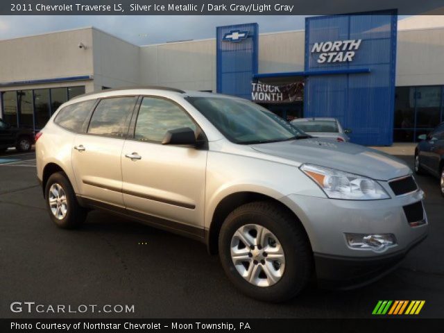 2011 Chevrolet Traverse LS in Silver Ice Metallic