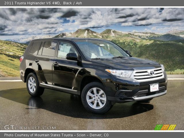 2011 Toyota Highlander V6 4WD in Black
