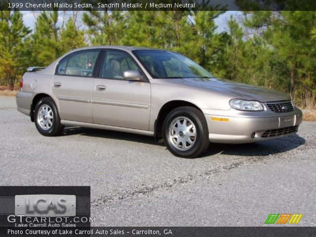 1999 Chevrolet Malibu Sedan in Sandrift Metallic