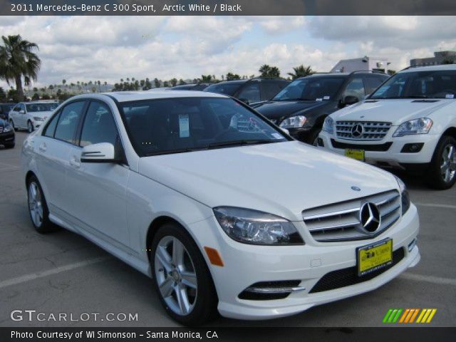 2011 Mercedes-Benz C 300 Sport in Arctic White