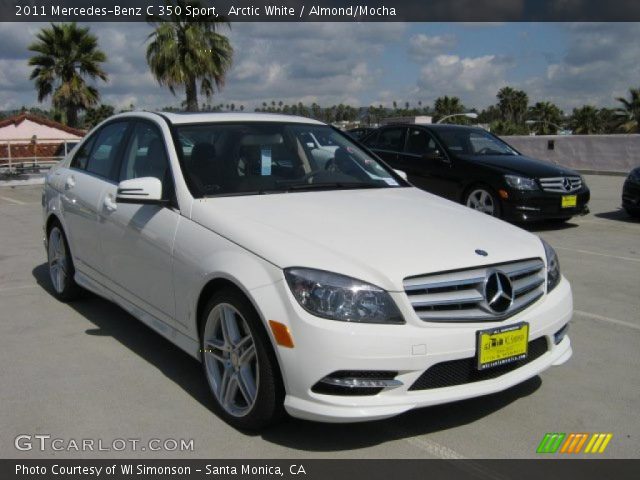 2011 Mercedes-Benz C 350 Sport in Arctic White