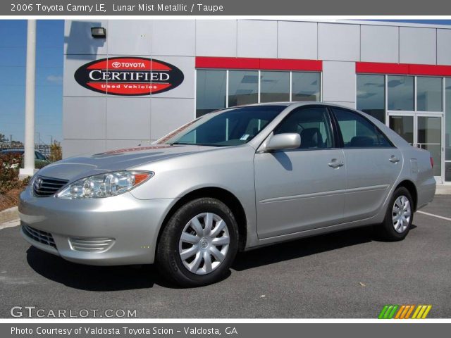 2006 Toyota Camry LE in Lunar Mist Metallic