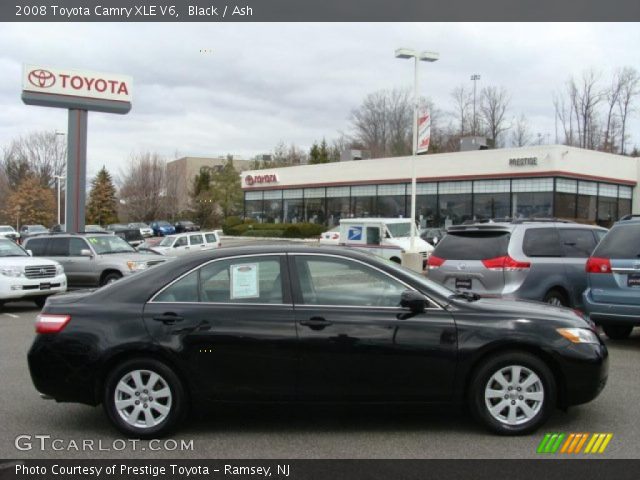 2008 Toyota Camry XLE V6 in Black