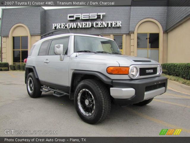 2007 Toyota FJ Cruiser 4WD in Titanium Metallic
