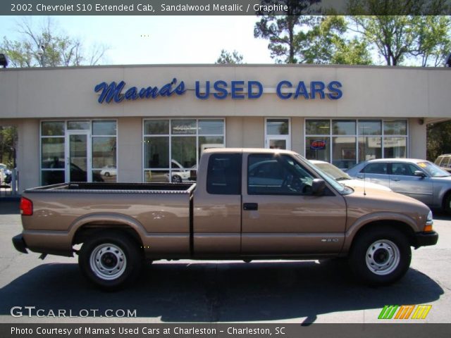 2002 Chevrolet S10 Extended Cab in Sandalwood Metallic
