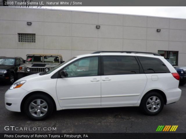 2008 Toyota Sienna LE in Natural White