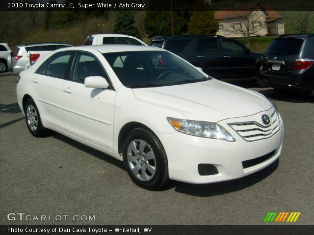 2010 Toyota Camry LE in Super White