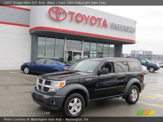 2007 Dodge Nitro SXT 4x4 in Black