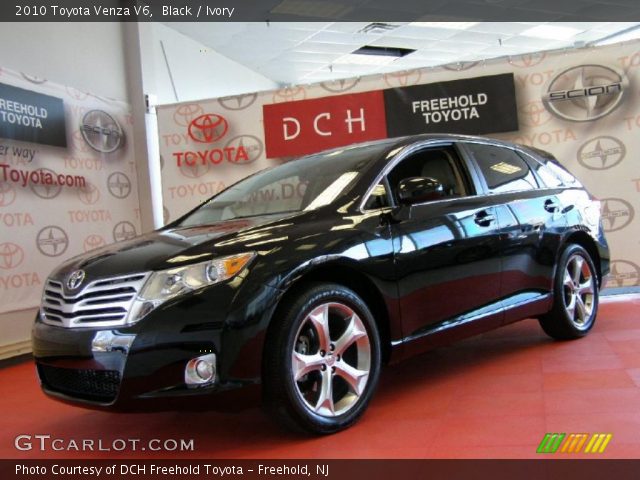 2010 Toyota Venza V6 in Black