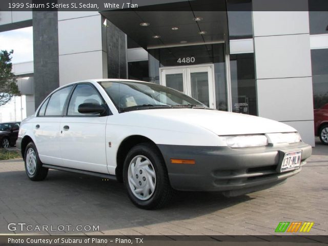 1999 Saturn S Series SL Sedan in White