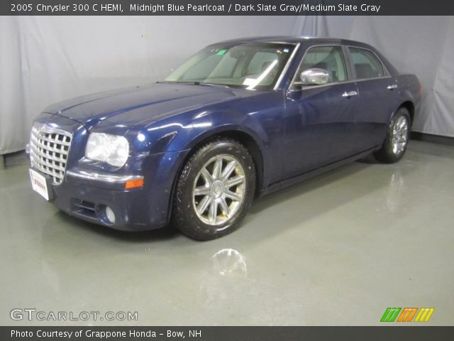 2005 Chrysler 300 C HEMI in Midnight Blue Pearlcoat