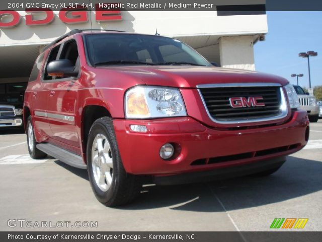 2004 GMC Envoy XL SLT 4x4 in Magnetic Red Metallic