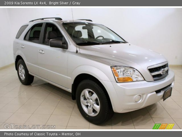 2009 Kia Sorento LX 4x4 in Bright Silver