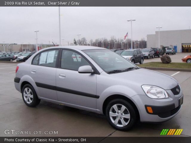 2009 Kia Rio LX Sedan in Clear Silver