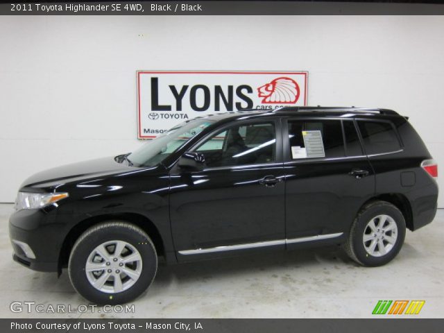 2011 Toyota Highlander SE 4WD in Black