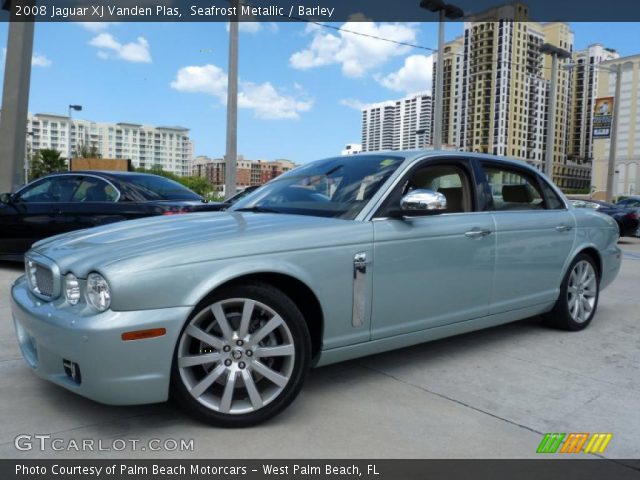 2008 Jaguar XJ Vanden Plas in Seafrost Metallic