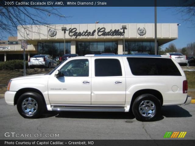 2005 Cadillac Escalade ESV AWD in White Diamond