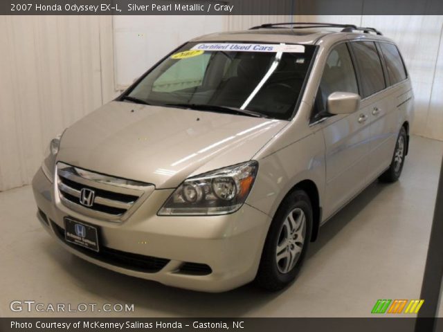 2007 Honda Odyssey EX-L in Silver Pearl Metallic