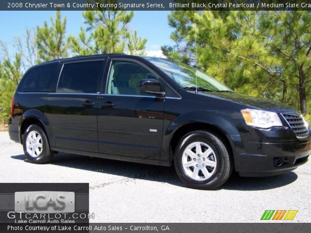 2008 Chrysler Town & Country Touring Signature Series in Brilliant Black Crystal Pearlcoat