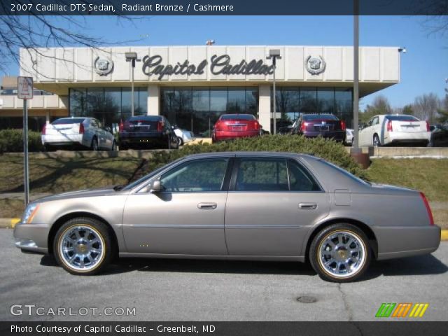 2007 Cadillac DTS Sedan in Radiant Bronze