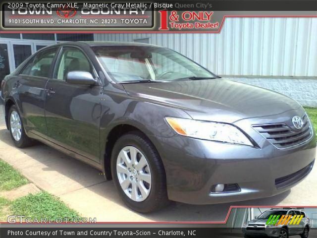 2009 Toyota Camry XLE in Magnetic Gray Metallic