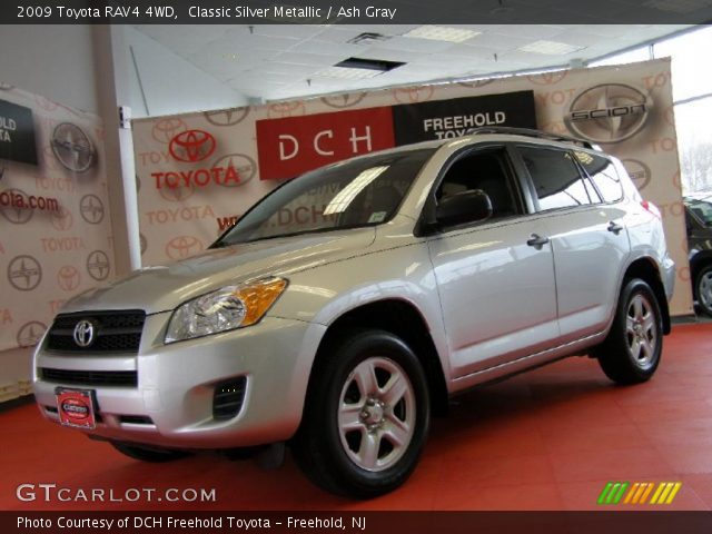 2009 Toyota RAV4 4WD in Classic Silver Metallic