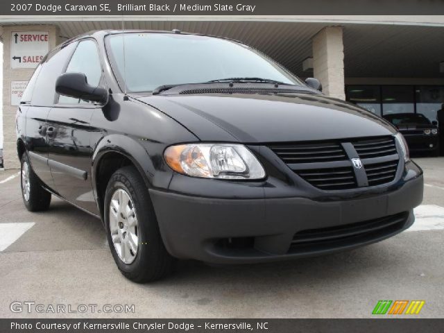 2007 Dodge Caravan SE in Brilliant Black