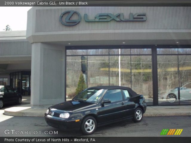 2000 Volkswagen Cabrio GLS in Uni Black