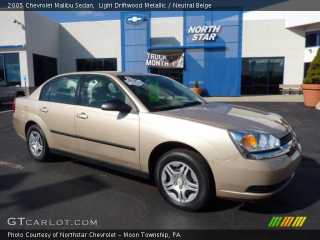 2005 Chevrolet Malibu Sedan in Light Driftwood Metallic