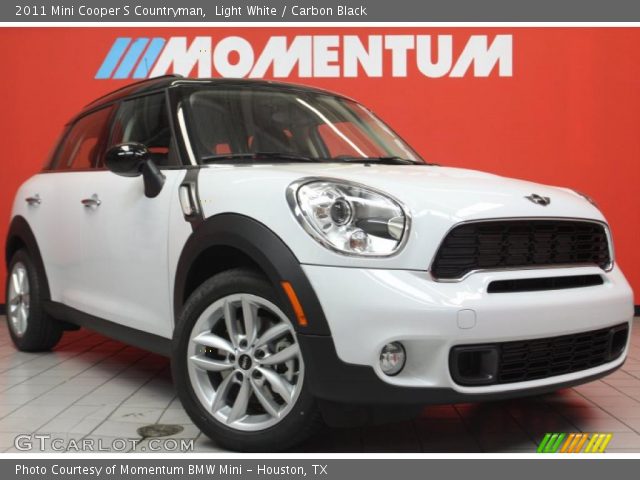 2011 Mini Cooper S Countryman in Light White