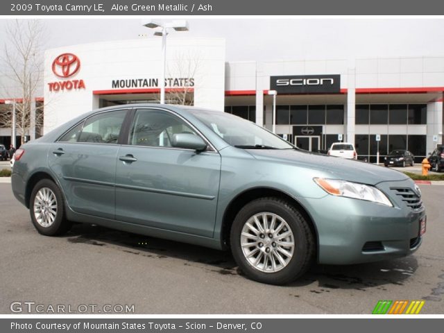 2009 Toyota Camry LE in Aloe Green Metallic