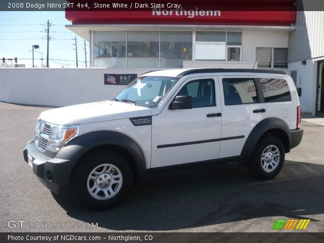 2008 Dodge Nitro SXT 4x4 in Stone White