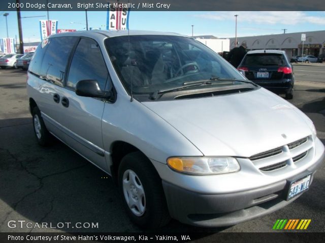 2000 Dodge Caravan  in Bright Silver Metallic