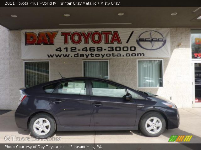 2011 Toyota Prius Hybrid IV in Winter Gray Metallic