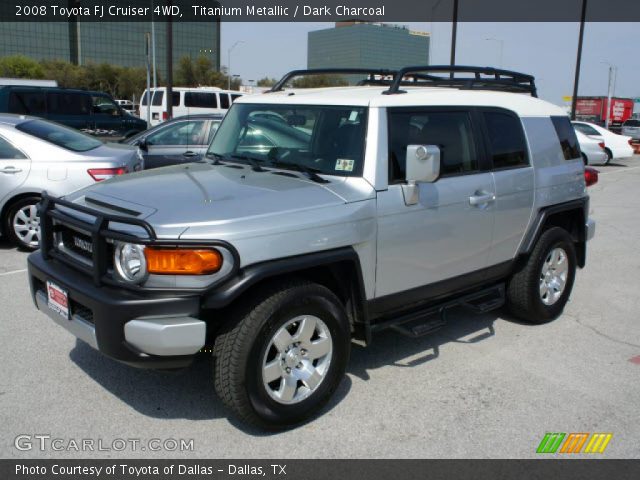 2008 Toyota FJ Cruiser 4WD in Titanium Metallic