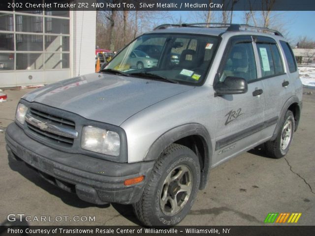 2002 Chevrolet Tracker ZR2 4WD Hard Top in Silver Metallic