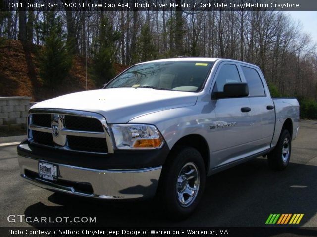 2011 Dodge Ram 1500 ST Crew Cab 4x4 in Bright Silver Metallic