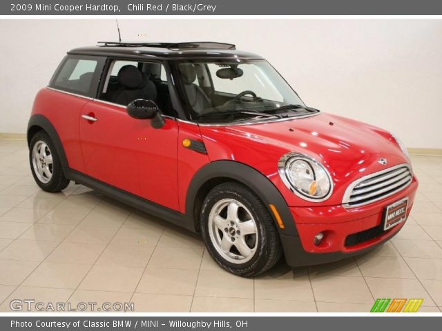 2009 Mini Cooper Hardtop in Chili Red