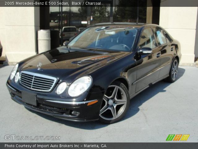 2005 Mercedes-Benz E 500 Sedan in Black