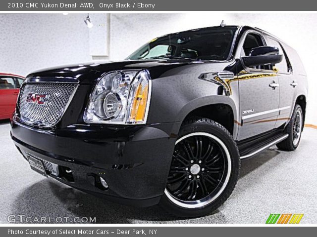 2010 GMC Yukon Denali AWD in Onyx Black