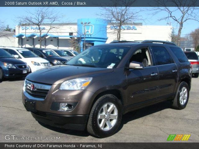 2008 Saturn Outlook XR AWD in Cocoa