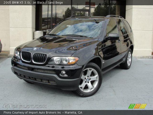 2005 BMW X5 3.0i in Jet Black
